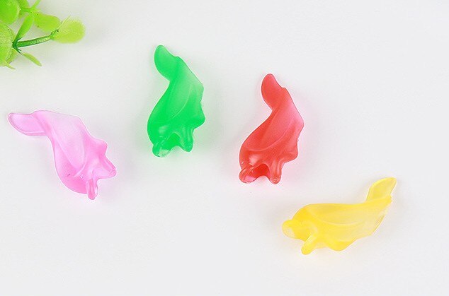 10Pcs Children Writing Pencil Fish Pen Holder Kids Learning Practise Silicone Writing Grip Posture Device Correction Tools: Default Title