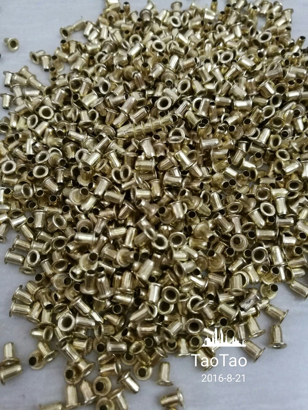 Bee Threading 1200 Pcs Italian Bee Beehive Nest Box Threading Ho... – Vicedeal