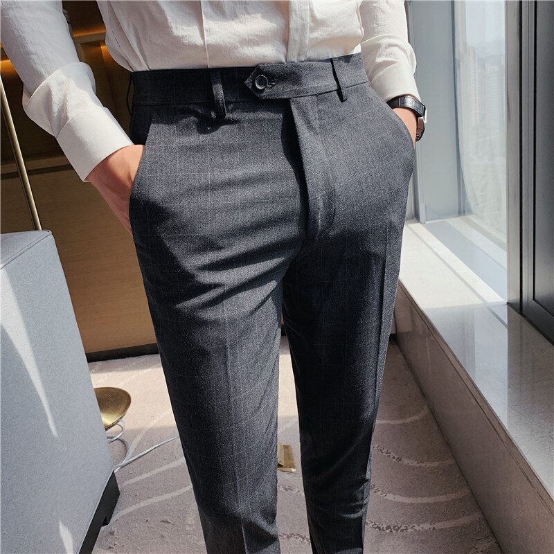 Business casual slim fit ruudullinen housut miesten mekko keväällä kaikki sopivat suorat toimistohousut juhlavaatteet 28-36: Tumman harmaa / 36