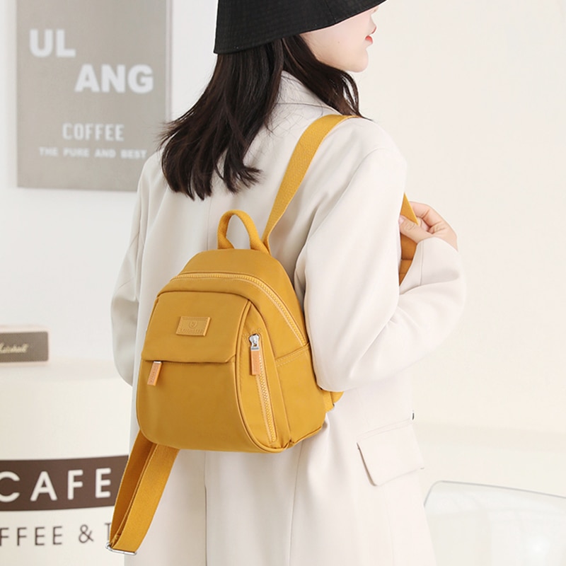 Mochila pequeña de nailon para mujer, morral pequeño de compras, resistente al agua, a la , bonita, 2022