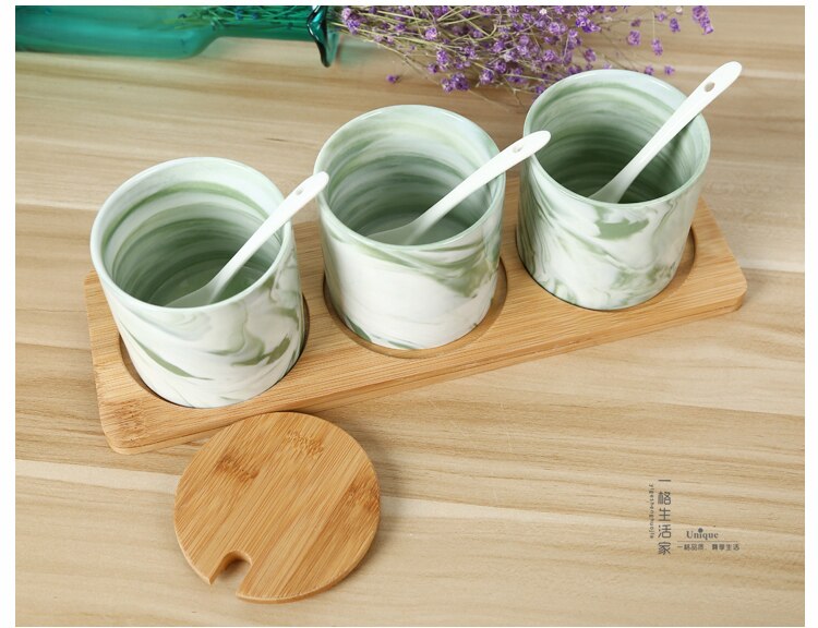 Chinese ceramic seasoning pot Kitchen Tools Gadgets Salt Sugar bowl Canister spice jar Herb Spice Tools Ceramic jar Bamboo box