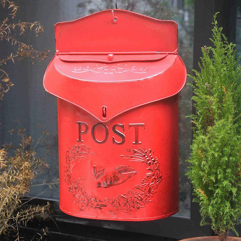 European style iron retro mailbox, sealed suggestion box, newspaper mailbox, Wedding Garden Decoration home mailbox post box