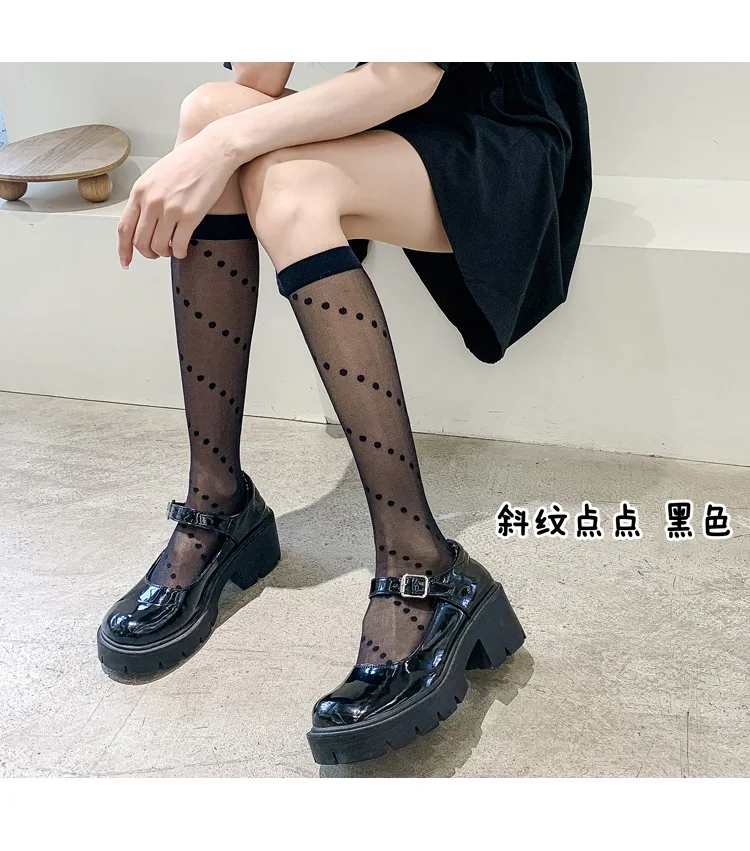 Medias sexis con estampado de lunares para mujer, calcetines hasta la rodilla, rejilla elástica de nailon suave, calcetines de pierna larga a la para niñas, color negro: Rojo