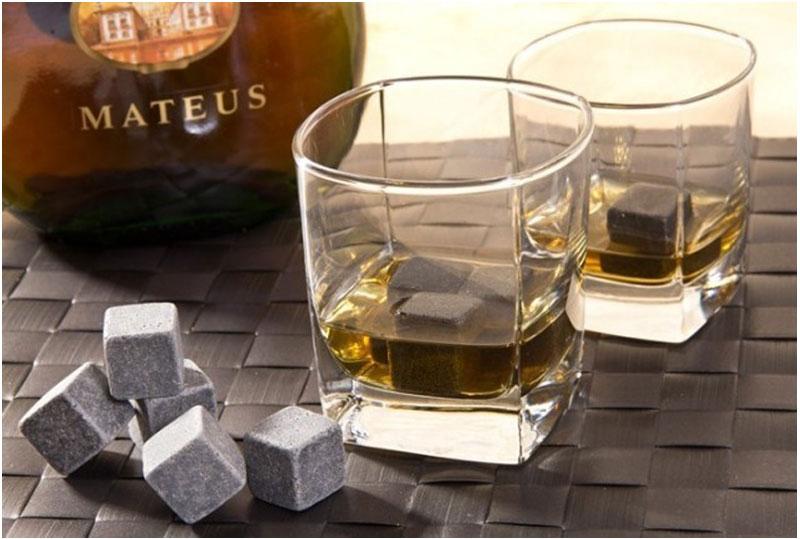 8 xHot Wein Whiskey Steine Gletscher Felsen Gelassenheit Kälte Eiswürfel Schütt Trinken Bar Startseite #52810