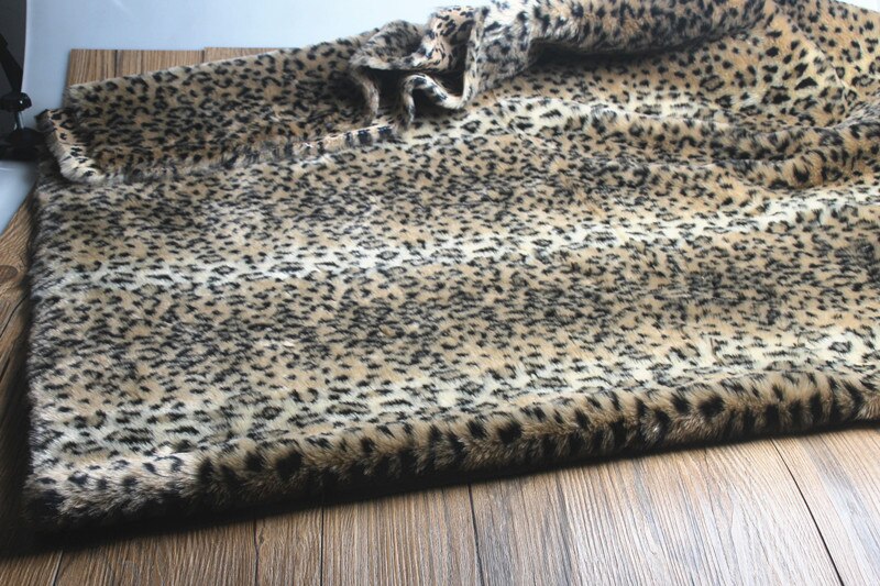 2Cm Luipaard Zebra Print Kunstmatige Pluche Bont Stof Diy Naaien Materialen Imitatie Faux Fur Stof Voor Kledingstuk Speelgoed 50x170cm: small leopard dot