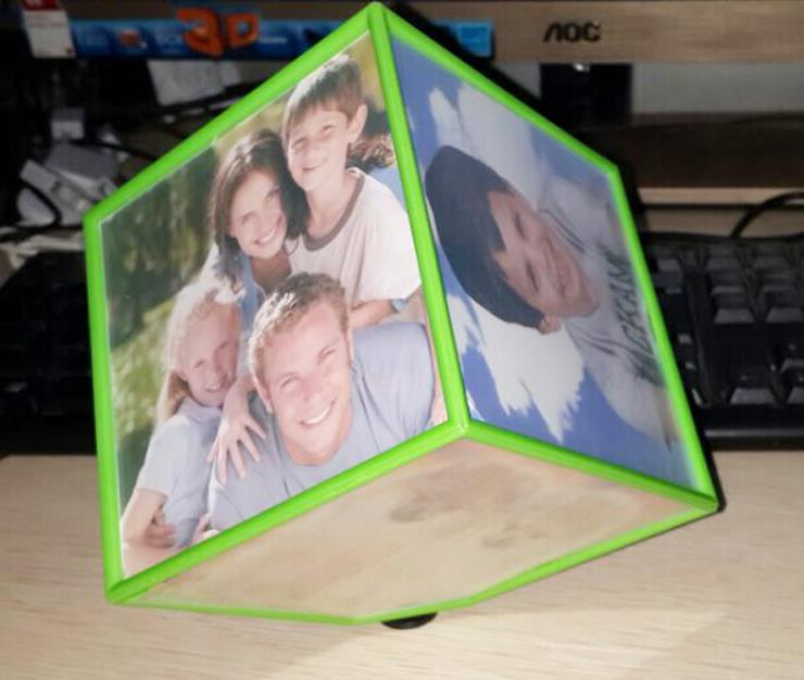 Marco de fotos eléctrico de rotación automática, decoración artística, marco de fotos de seis lados, Cubo de personalidad, Marco Dimensional de 360 grados