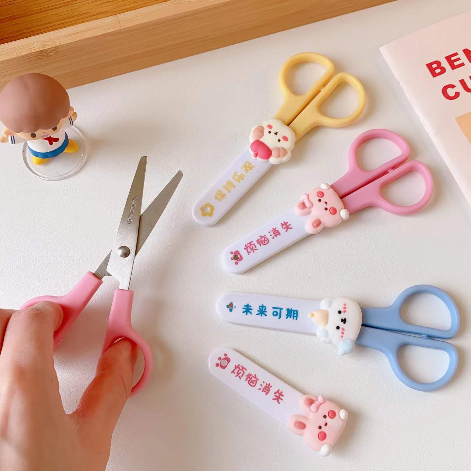 Cartoon Art Scissors with Sleeve Cute Multifunctional Stainless Steel Hand Scissors Mini Portable School Stationery
