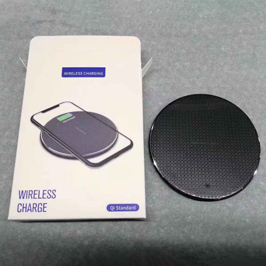 Ultra Slim Ronde Qi Draadloze Opladen Pad Snelle Oplader Voor Mobiele Telefoon Draagbare Mobiele Telefoon Oplader