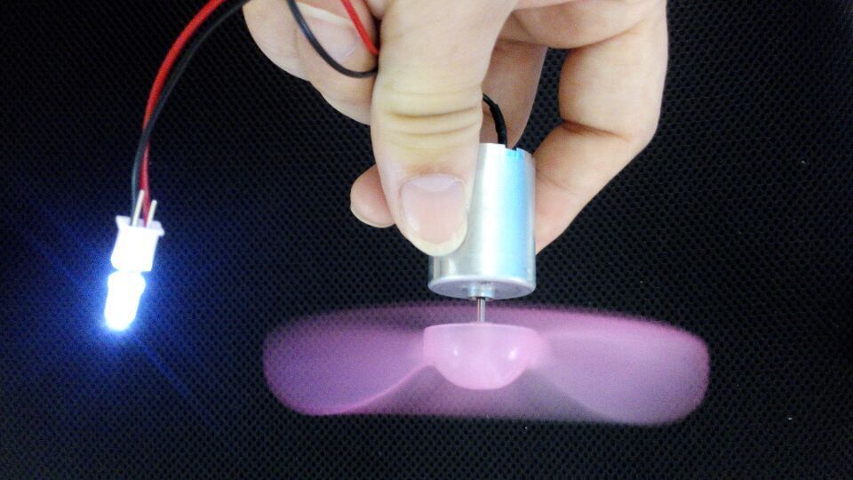 2pcs 0.1v-18v DC generator micro wind turbines small DIY