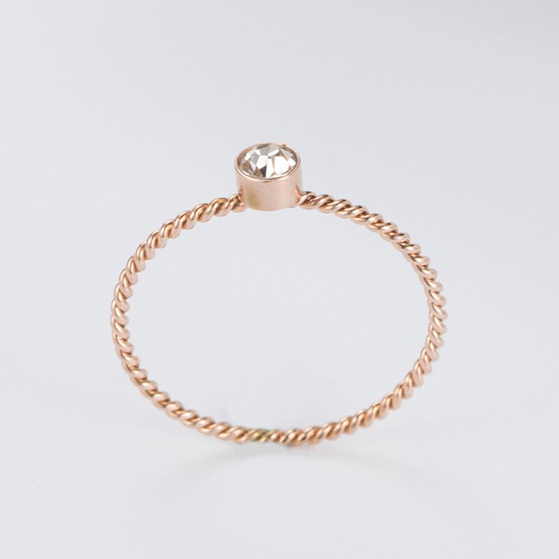 Femminile Piccolo Anello In Oro Rosa di Colore Intrecciati In Acciaio Inox Anello di Coda per Le Donne AAA + Cubic Zirconia Anello di Fidanzamento di Nozze