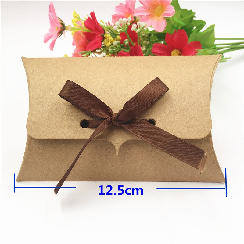 Naturlig brun svart kraftboks 10 x 8 x 2cm pute papirboks 30 stk/lott for smykker godteri kake bære pakking oppbevaringsbokser
