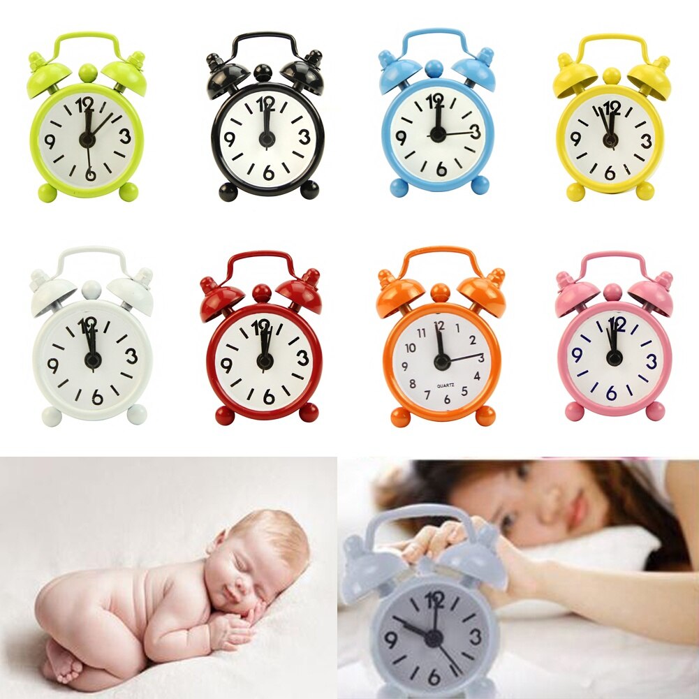 Mini clásico reloj de alarma electrónica número doble campana mesa de escritorio resistente cuarzo Digital Reloj Retro Decoración para la casa Mona