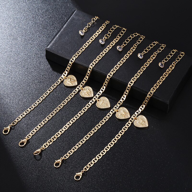 Bracelet de cheville avec initiales en forme de cœur pour femme, bijoux en Zircon doré, accessoires de jambes pieds nus, de fête des mères