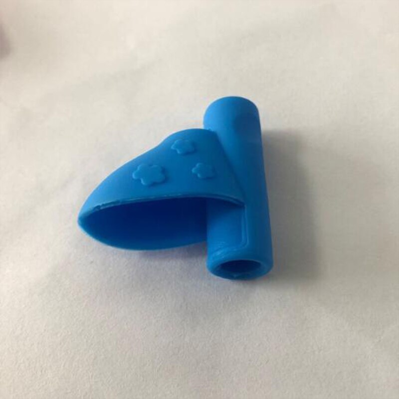 Pencil Grips Children Pen Writing Aid Handle Right Hand Write Helper Posture Correction Preschoolers Kids Pencil Learning Tool: Blue