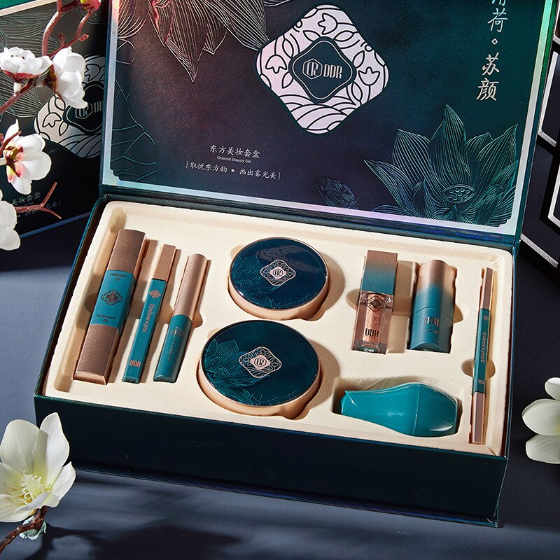 9pcs/set Beauty box Cosmetics for beginners Full set of makeup box Cosmetic Set Tanabata Box National style