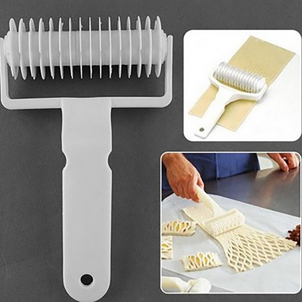 Pizza Paste Roller Cutter DIY Biscuit Pie Cake Baking Tool