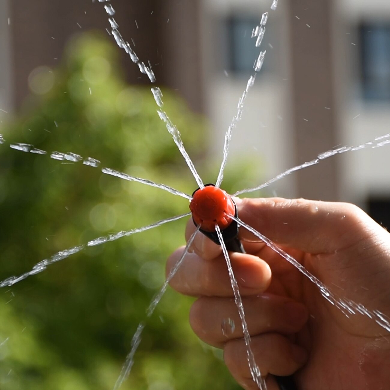 KESLA 50 sztuk regulowane kroplówki 50 sztuk 4/7MM kolec trójnik złącza z mikrootworami nawadniania emiter anty-zatykanie dla 1/4 ''wąż