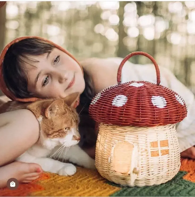 Cute Rattan Basket Hand Woven Mushroom Baskets Bag Beach Straw Storage Bags for Kids Organizer Box Summer Vacation Picnic Basket: Yellow