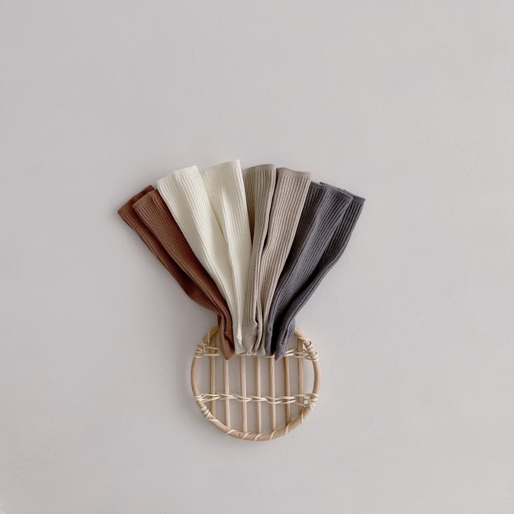 Koreańnarty styl nowe jesienne i zimowe dziecięce dziecięce koronkowe bawełniane skarpetki jednolity kolor dzieci księżniczka długie skarpetki 1-6y