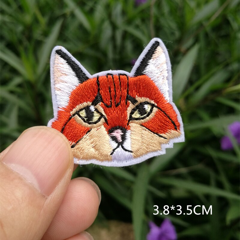 Computer embroidered badge cute little cat animal head embroidered cloth sticker decorative patch sticker: 4
