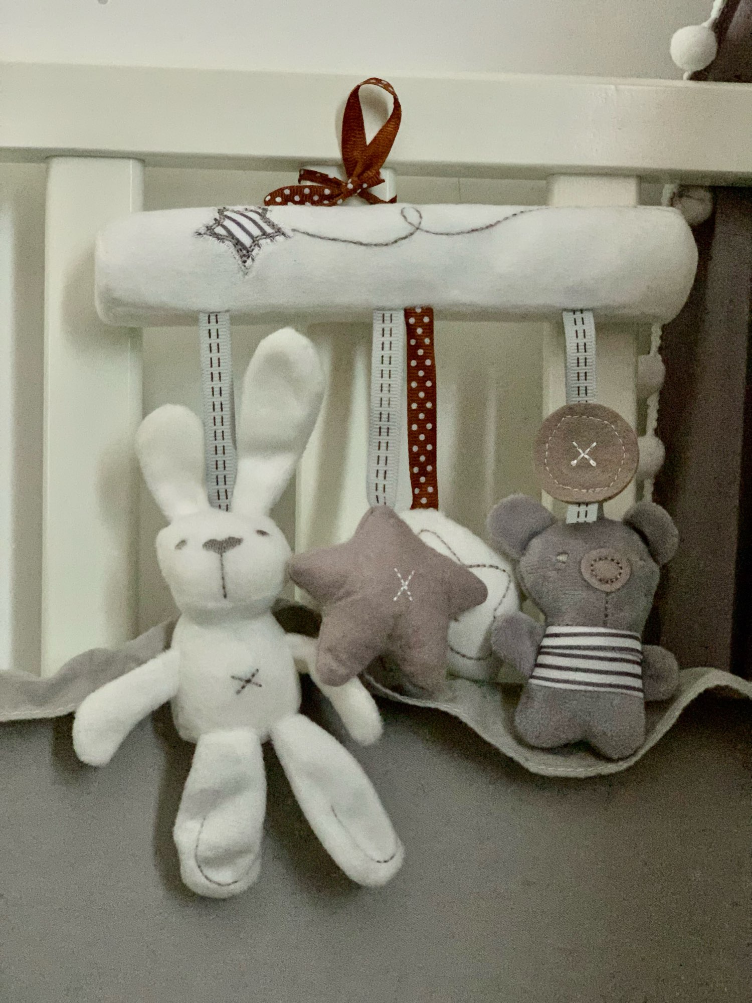 Baby Musik Spielen Bett Hängen Glocke Baby Handy, Mobiltelefon Krippe Kleinkind Kinderwagen Baby Krippe Rassel Spielzeug Weiche Nette Kaninchen Bär glocke Spielzeug