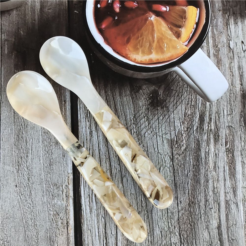 Natural Shell and Resin Spoon Fork Ice Cream Dessert Spoon Caviar Spoon Seashells Stirring Spoons Teaspoon Kitchen Tool