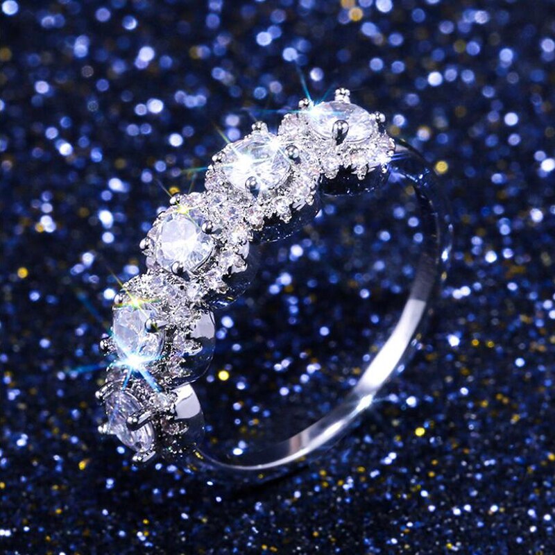 ZN Luxus Weibliche Platz Kristall Ringe Prinzessin Hochzeit Engagement Finger Ringe Jahrestag Strass Schmuck für Frauen