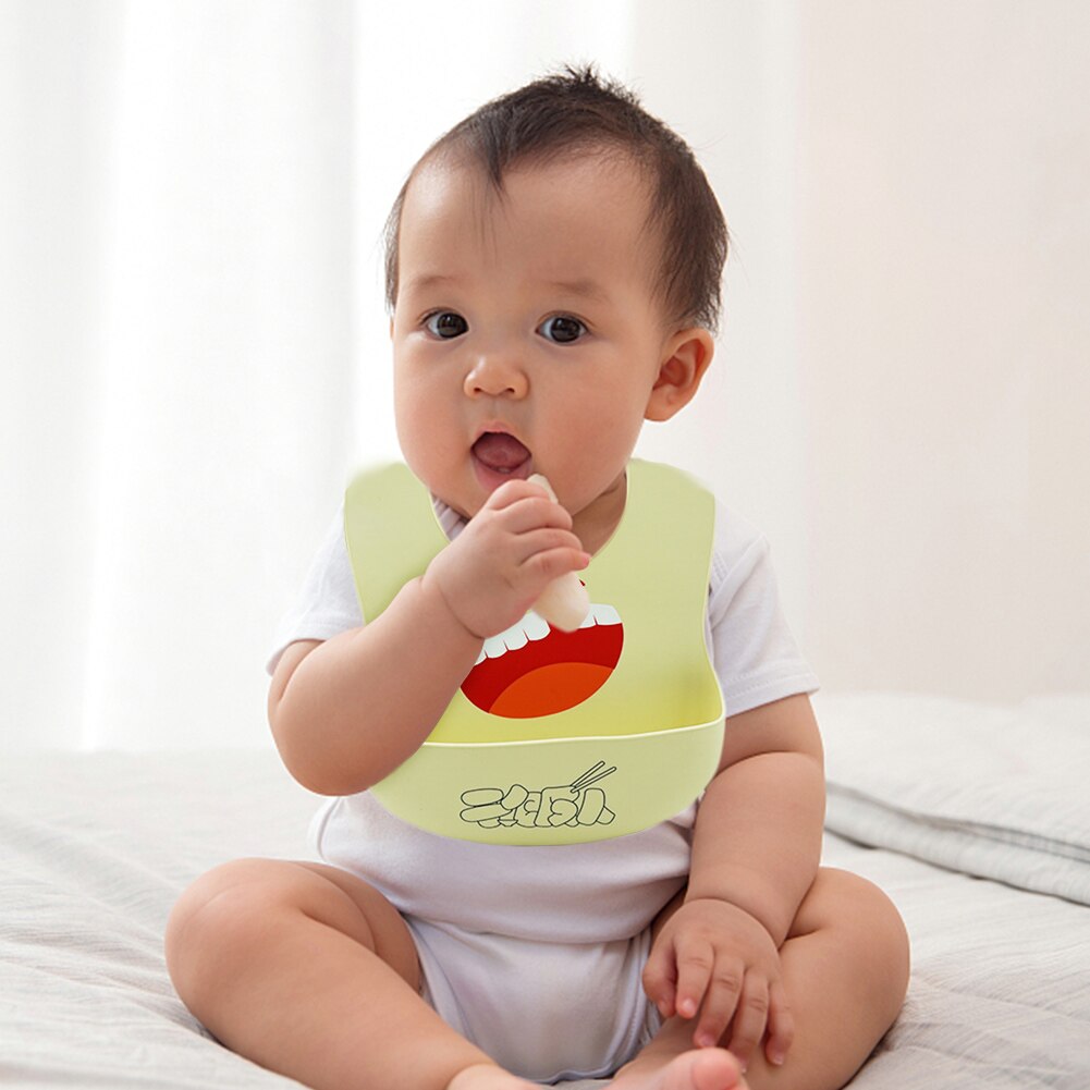Beveiliging Cartoon Print Baby Slabbetjes Jongens Meisjes Bib Waterdicht Zachte Siliconen Kinderen Burp Doek Kinderen Feeding Bib Met Pocket
