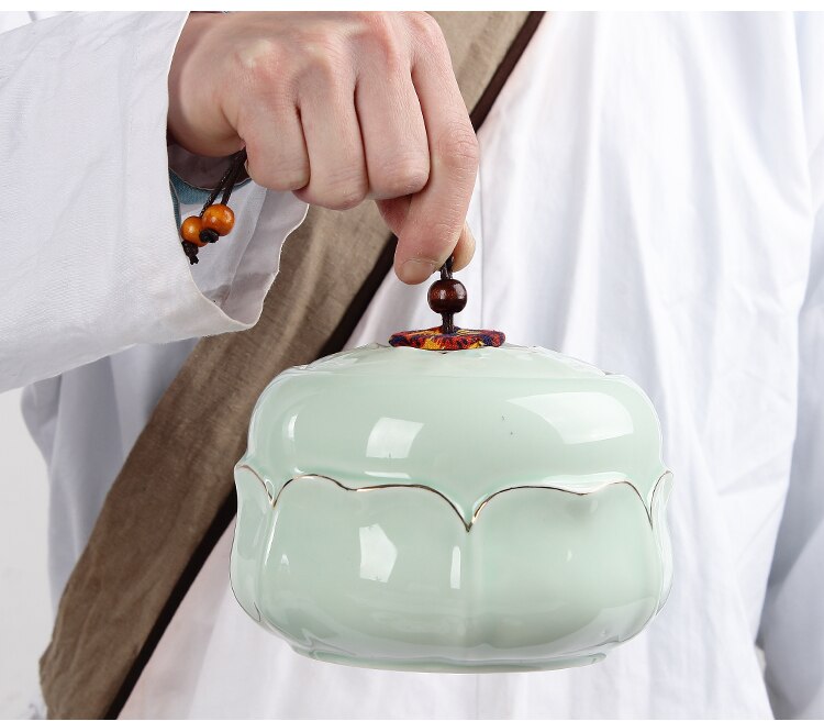 A,Ceramic Funeral Urns Cremation Urns Memorial Keepsake Stainless steel Human Beings Ashes casket Token