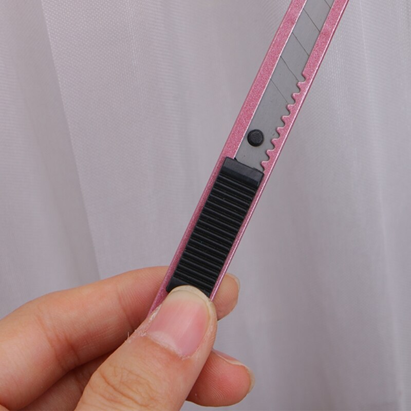 Snap Off Utility Knife Multi Box Cutter Rustproof For Carpet Rope Cardboard