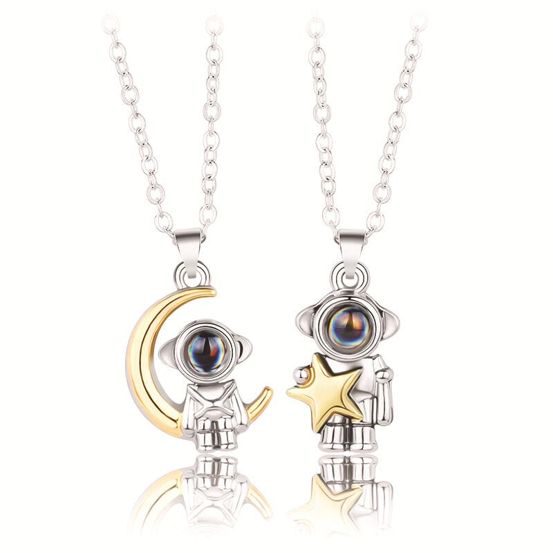 Moda nuova pietra di proiezione 100 lingue coppia collana astronauta Xingyue semplice collana di san valentino: 01