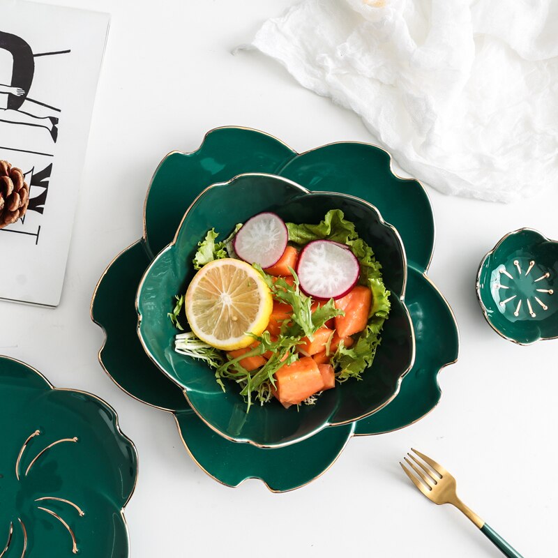 Green Ceramic Tableware Salad Bowl with Gold Edge Flower Shape Plate Chinaware Dim Sum Dishes Steak Western Food Flavor