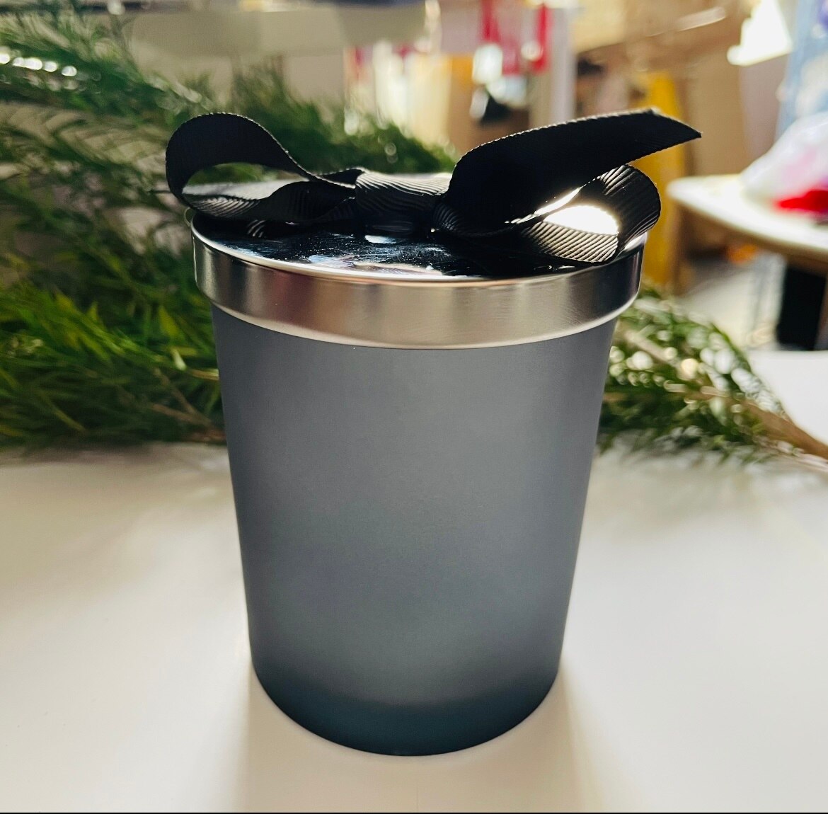 Taza vacía para hacer velas, material de fabricación de jarra de vela con cubierta de hierro, bowknot, de mano, velas de cera de soja: 7.2x8cm grey cup