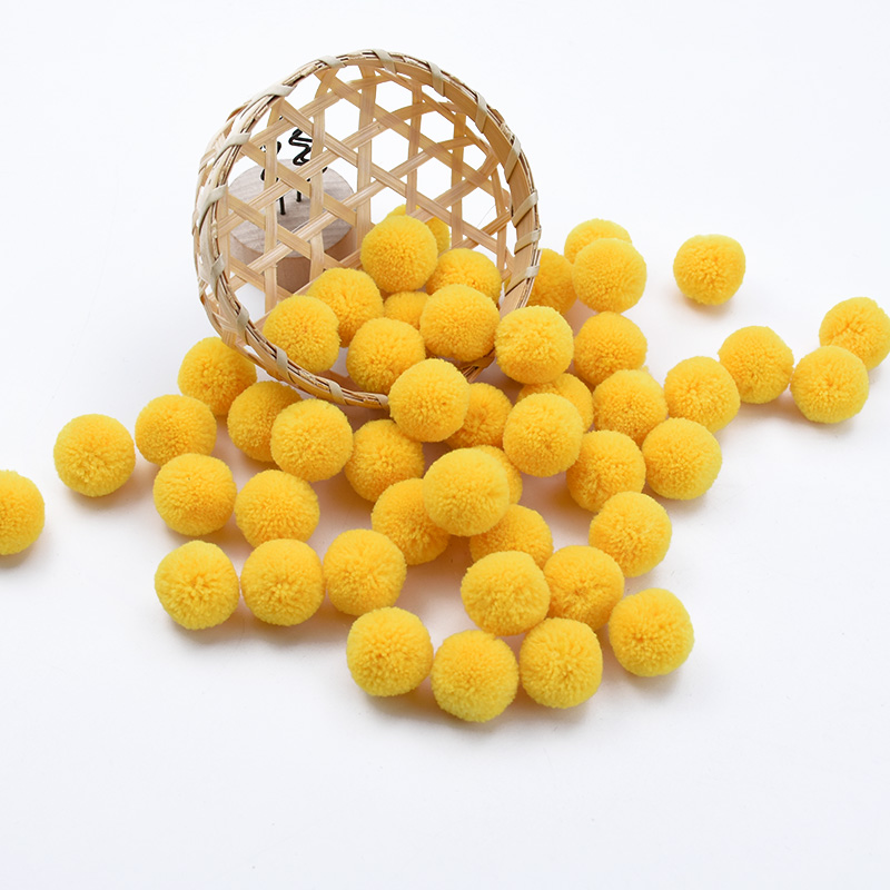 10/30 st 2cm billiga pompom kläder & accessoarer gör-det-själv godisask en keps bröllopsblommor för scrapbooking heminredning: 4 / 10 stycken