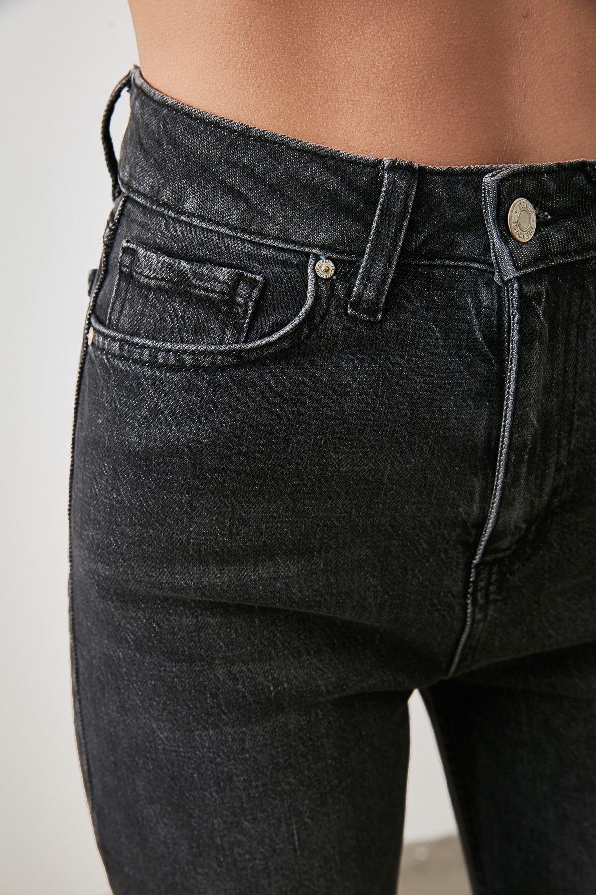 Trendyol High Bel Mom Jeans TWOAW21JE0358