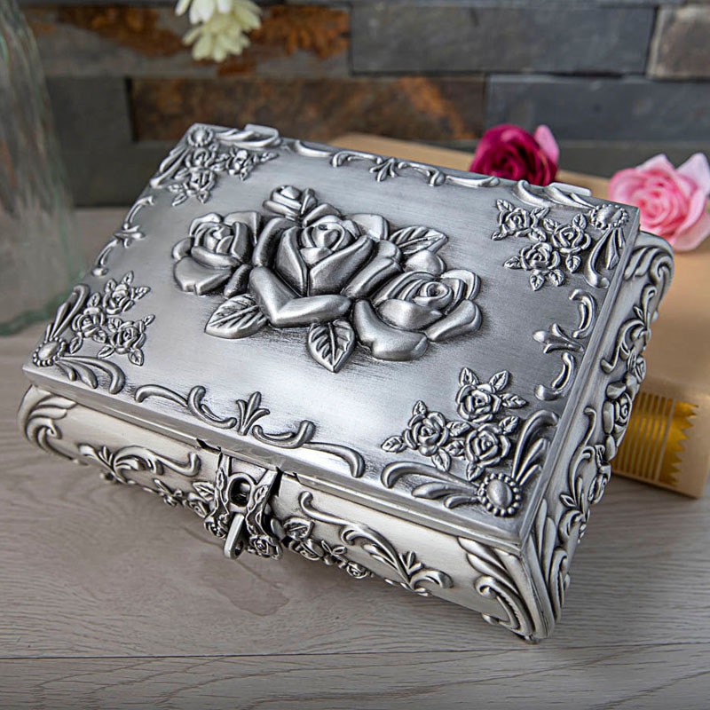 Metal European retro large jewelry box high-grade stereo with lock tin storage Multi-function Jewelry Storage Box