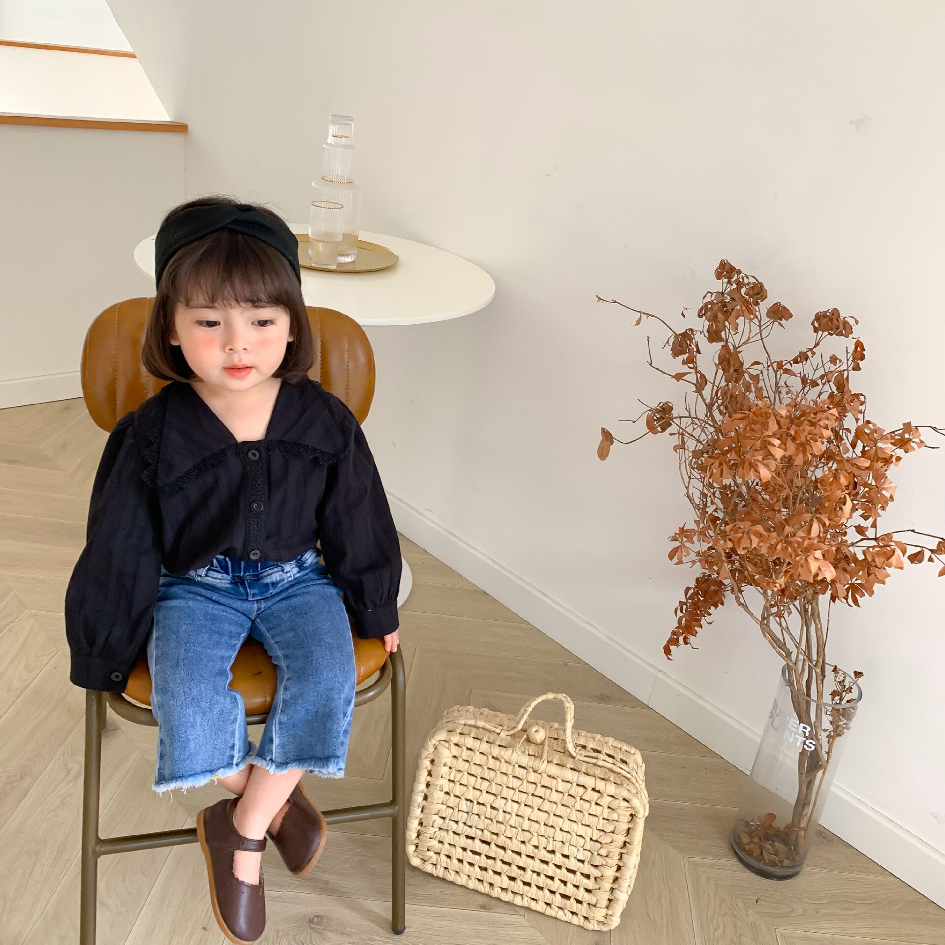 Meisjes Herfst Kant Kraag Shirt Baby Meisje Lange Mouwen Blouses Peuter Kids Effen Kleur All-Match katoen Mode Tops: black / 120cm