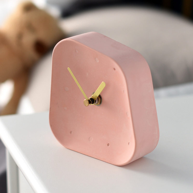 Horloge de Table béton muet | Accessoires de décoration de maison, ciment en forme de géométrie, décoration de bureau, petite horloge de bureau