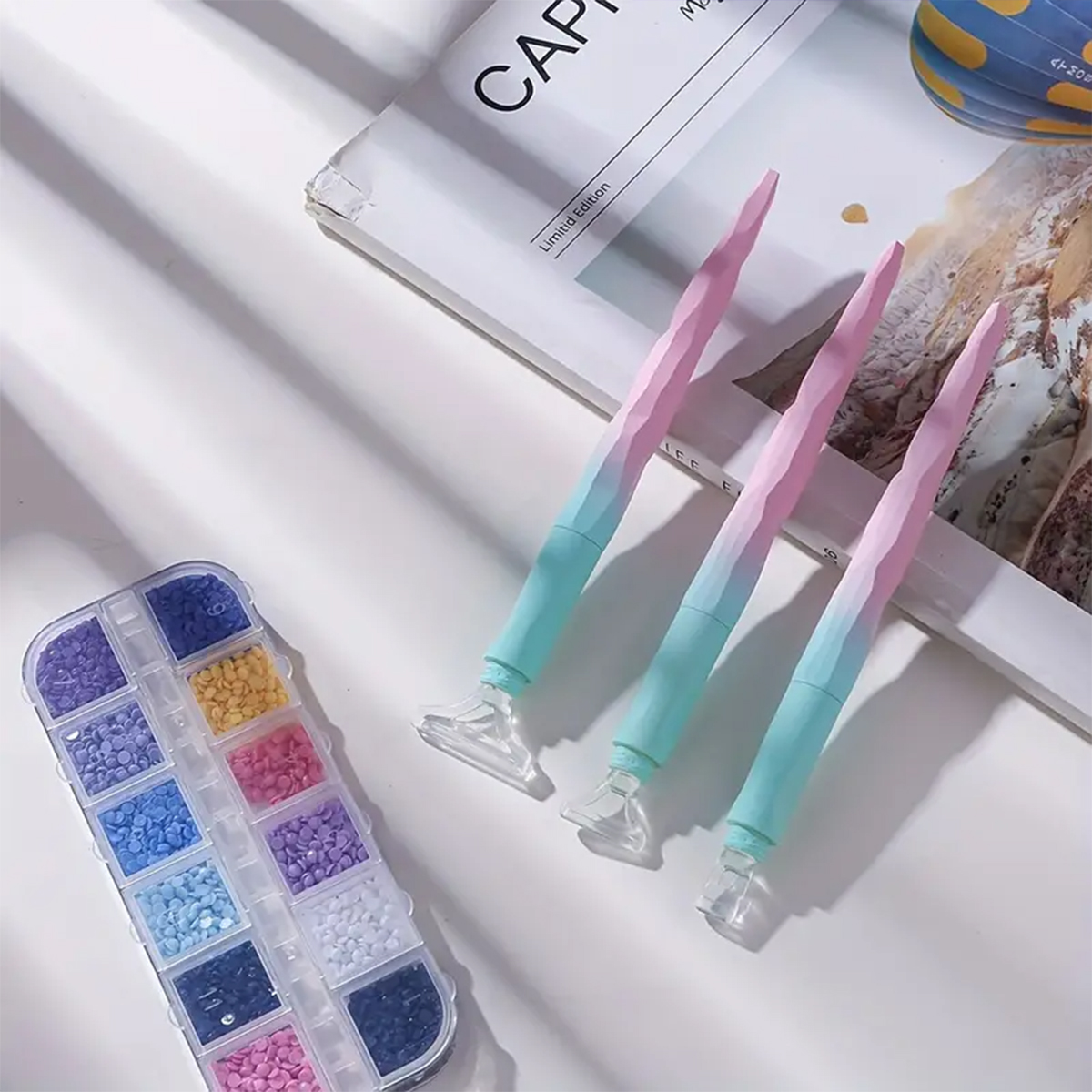 5D Diamond Art Pen, Diamond Painting Pen en accessoires Ergonomische punt Diamond Pen voor ronde en vierkante stenen (1 pen + 6 tips)