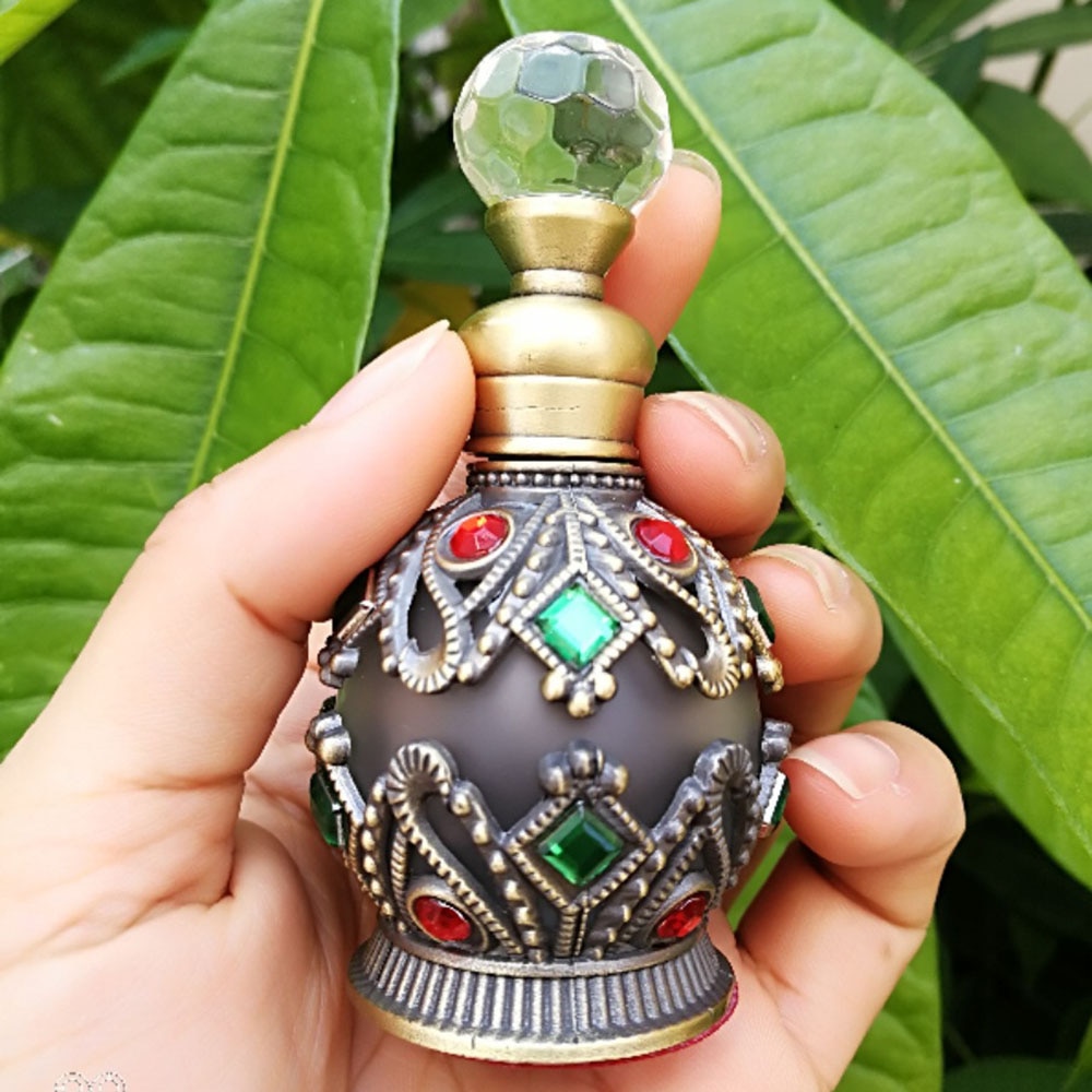 Vintage Metalen Parfumflesje Arabische Stijl Etherische Olie Flessen Lege Hervulbare Flessen Container Bruiloft Decoratie