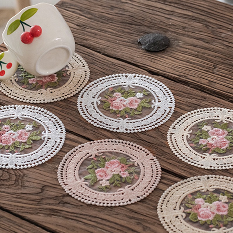 French Lace Coaster Embroidery Round Placemat INS Desktop Decoration Hollow Knit Tea Set Anti-scald Coaster Insulation Table Pad