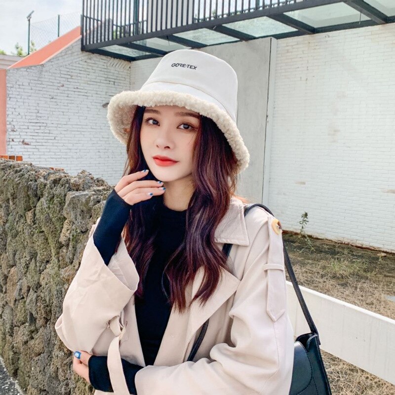 Gorro sombrero de pescador de lana oveja para mujer Otoño e Invierno estilo coreano salvaje pequeño arte fresco gorro de lavabo