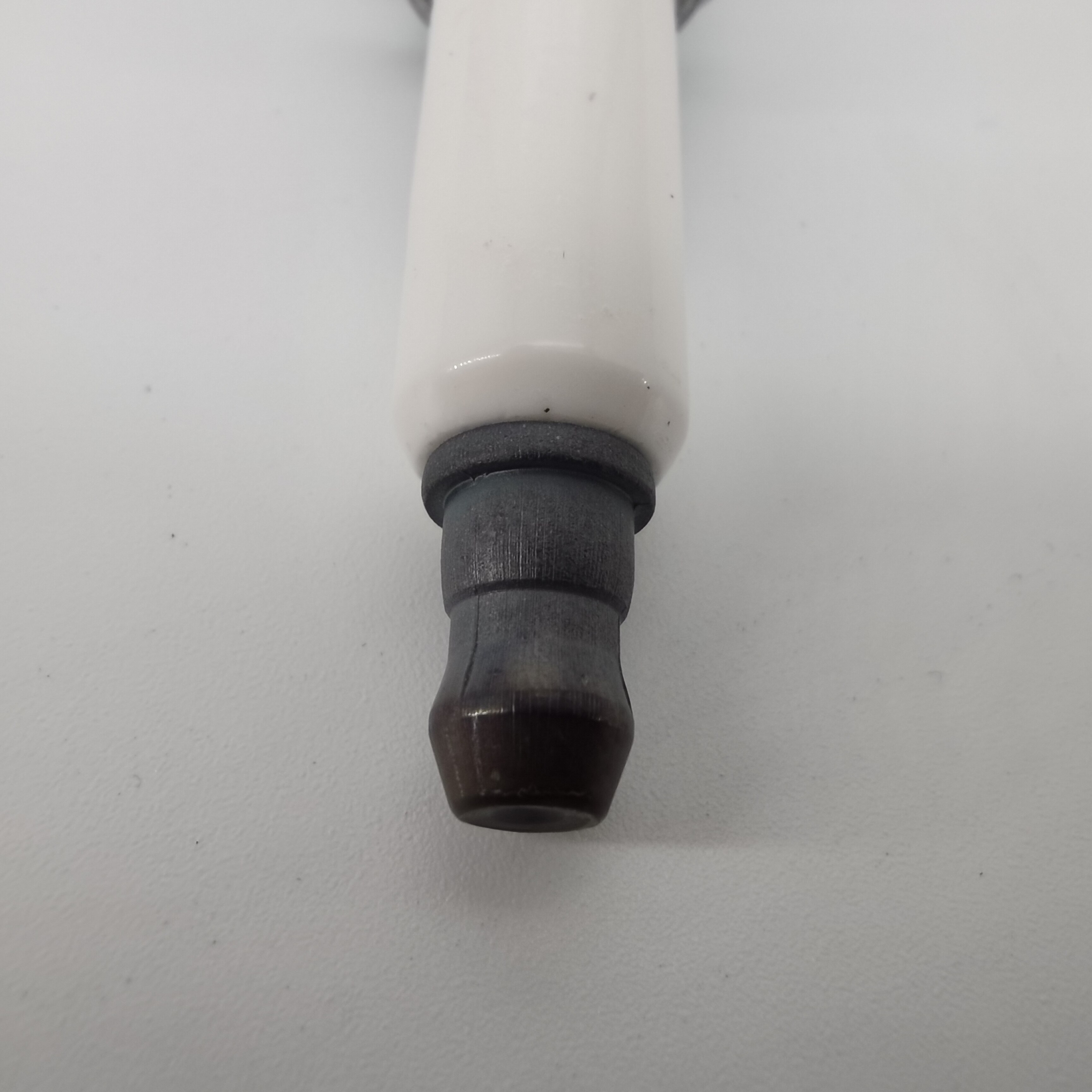 4 pcs a set spark plug for great wall haval H9 3707100WEC01