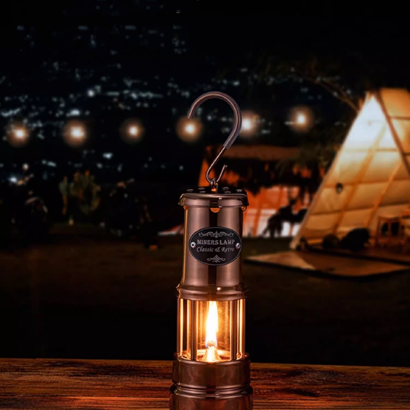 Miners lamp Flame-safety Paraffin covered oil lantern