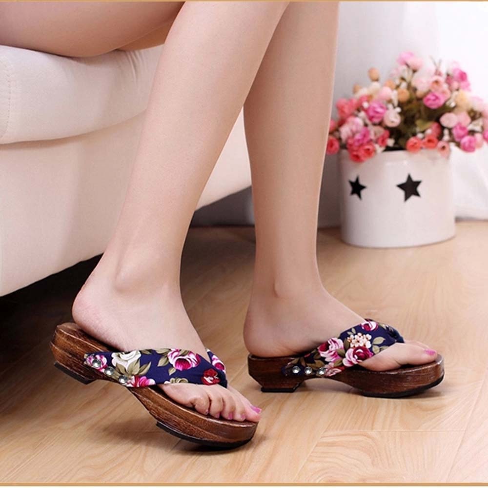 Bohemen houten slippers dames zomer strand casual schoenen japanse stijl klomp slippers plateau leien lage hak slides etnische