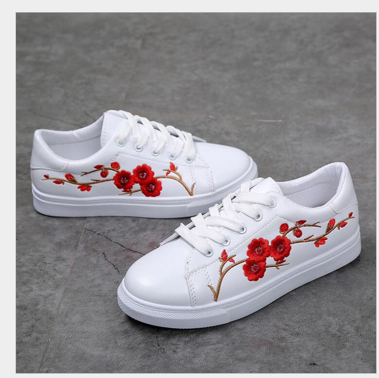 Spring embroidery flower small white shoes canvas shoes women's casual shoes thick sole cloth shoes
