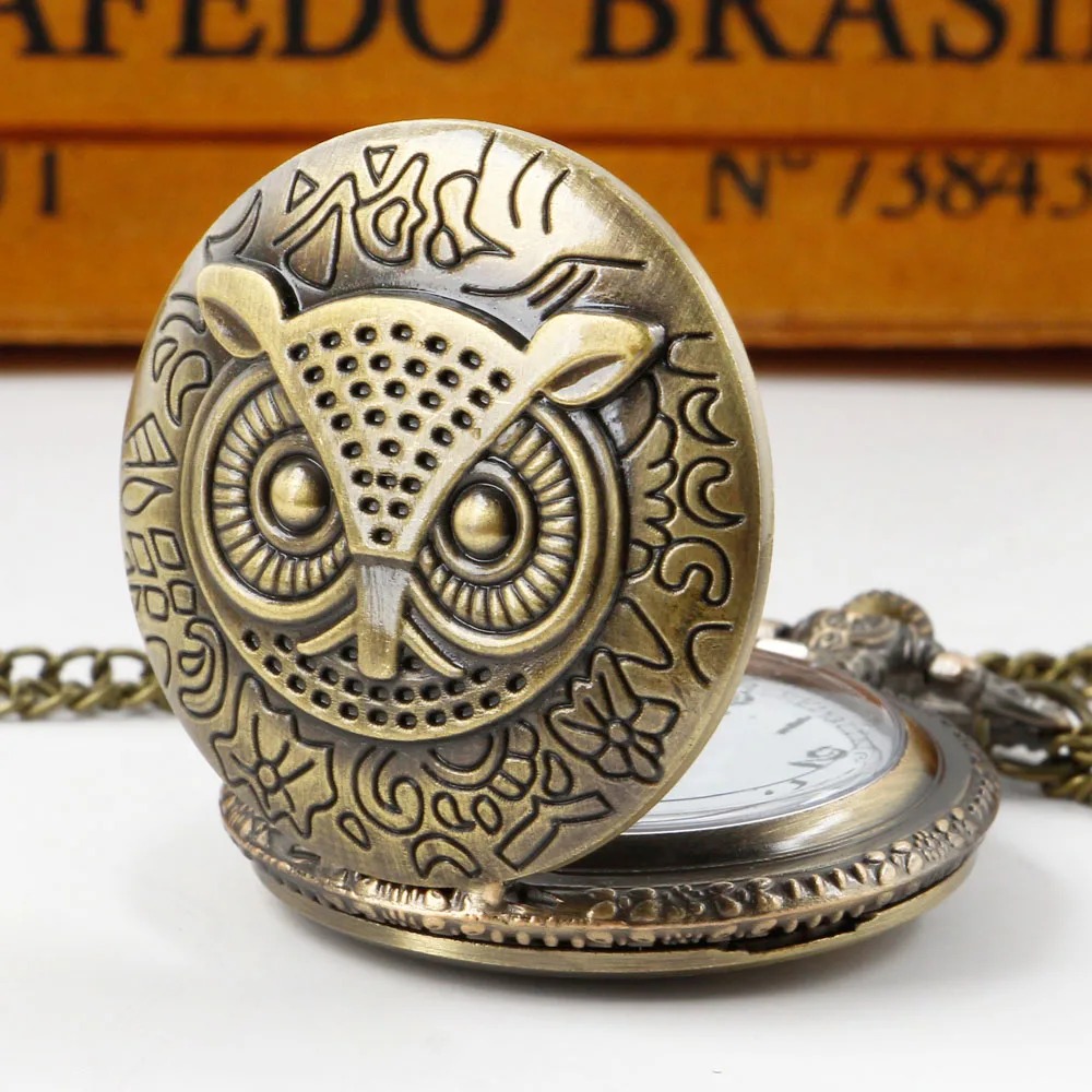 Antique Owl Carved Vintage Quartz Pocket Watch Bronze Necklace Unisex Clock Analog Pendant Accessory Clock Best Souvenir