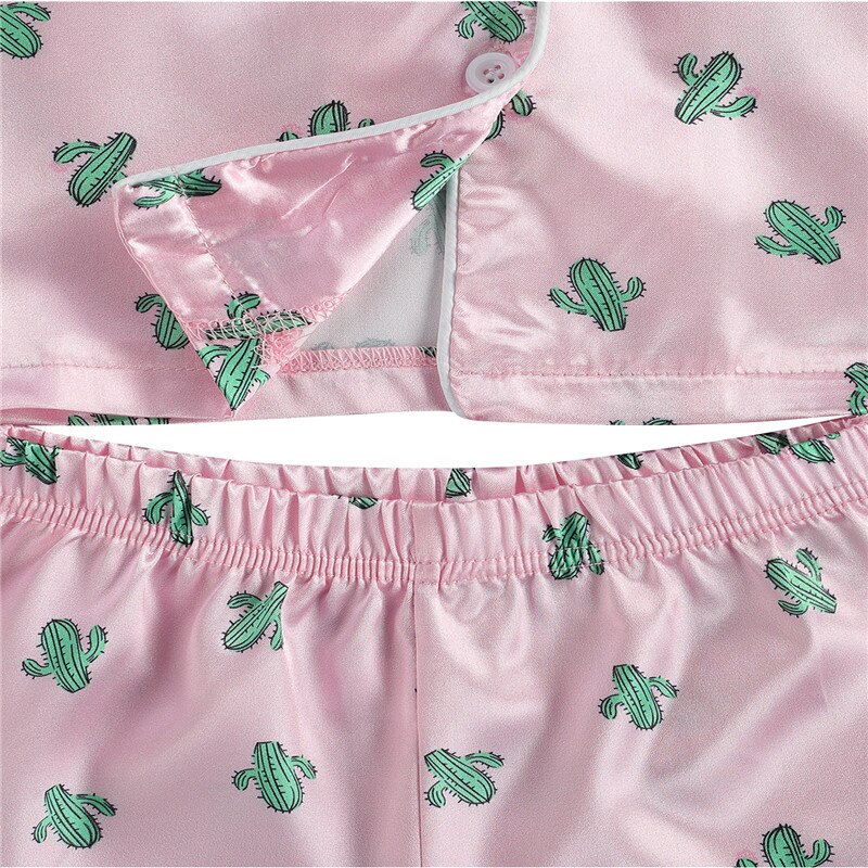 freundlicher Zwei Stück Pyjama freundlicher Freizeit Gedruckt Revers Kragen Kurzarm Hemd Elastische Taille kurze Hose