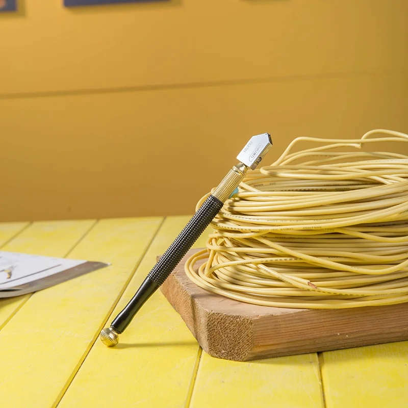 Deli Duurzaam Gloednieuwe Glassnijder Klein Formaat Stalen Mes Anti-Slip Handvat Snijgereedschap Diamantsnijder Kop Messen