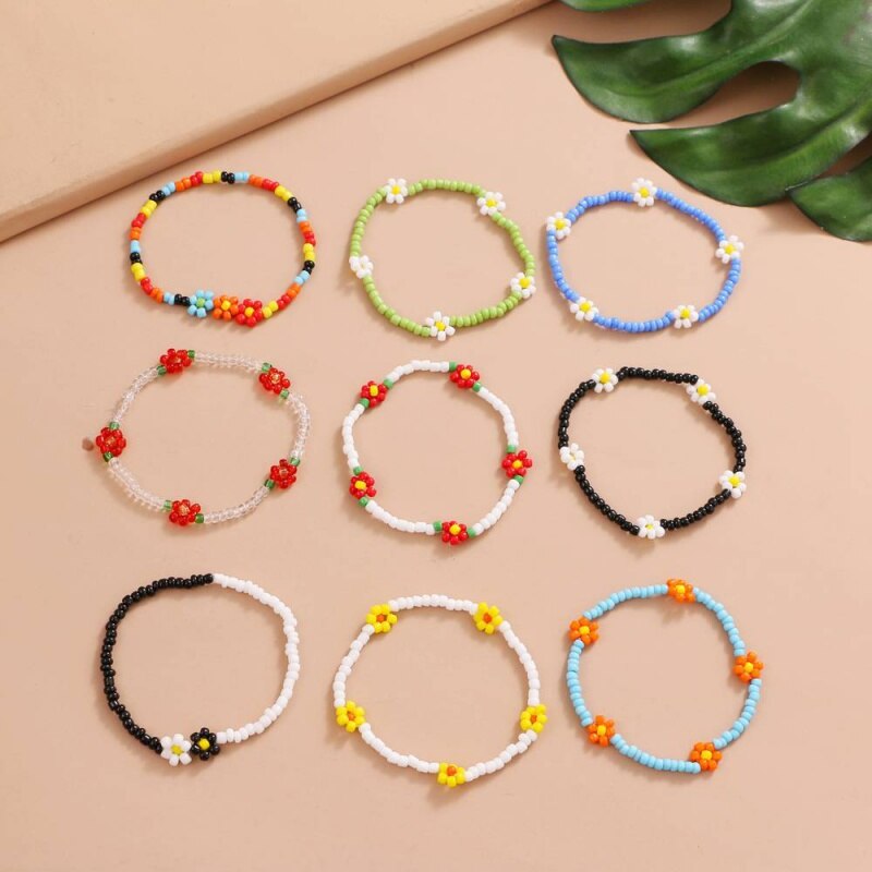 y2k Koreanisch einfach Blume Perlen Strand Armband Frauen Schnur Perlen kurz Armbänder Schmuck Bohemien Zubehör 1pc